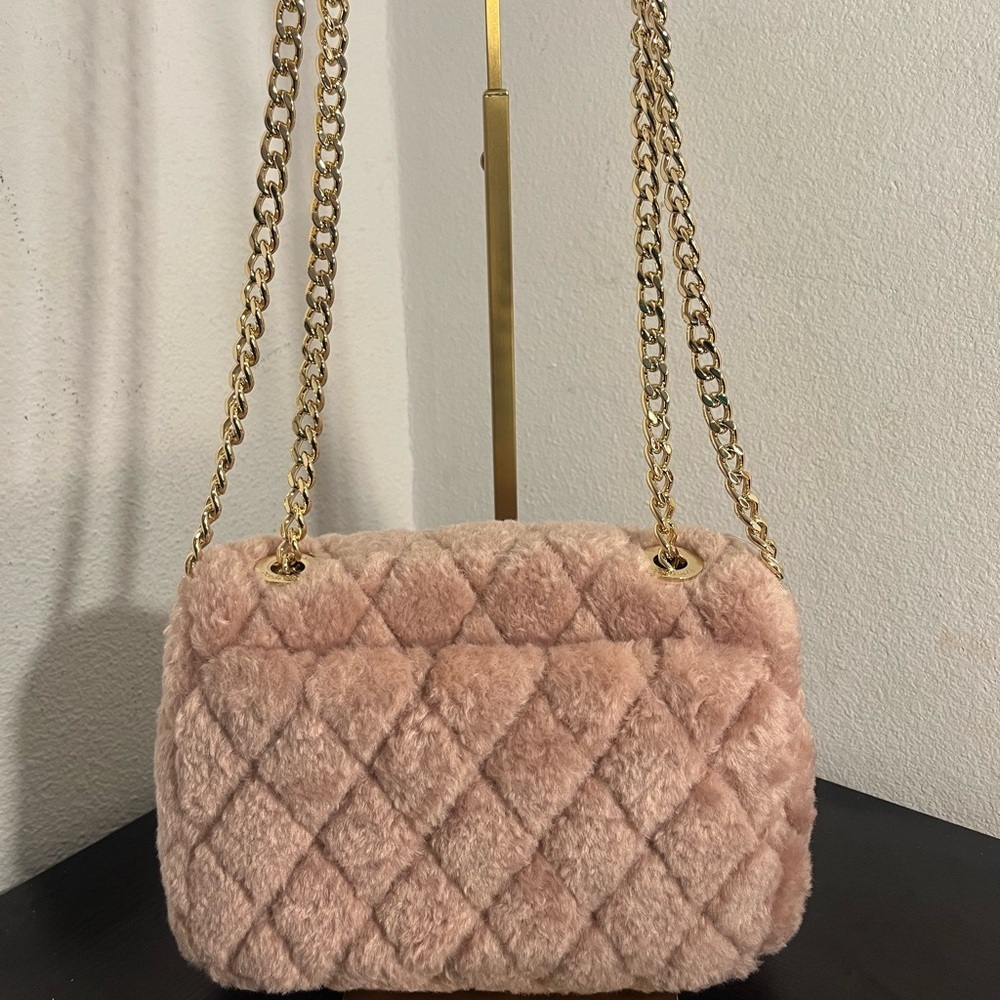 NWT Kate Spade Blush Quilted Shoulder Bag with Gold - Picture 3 of 8